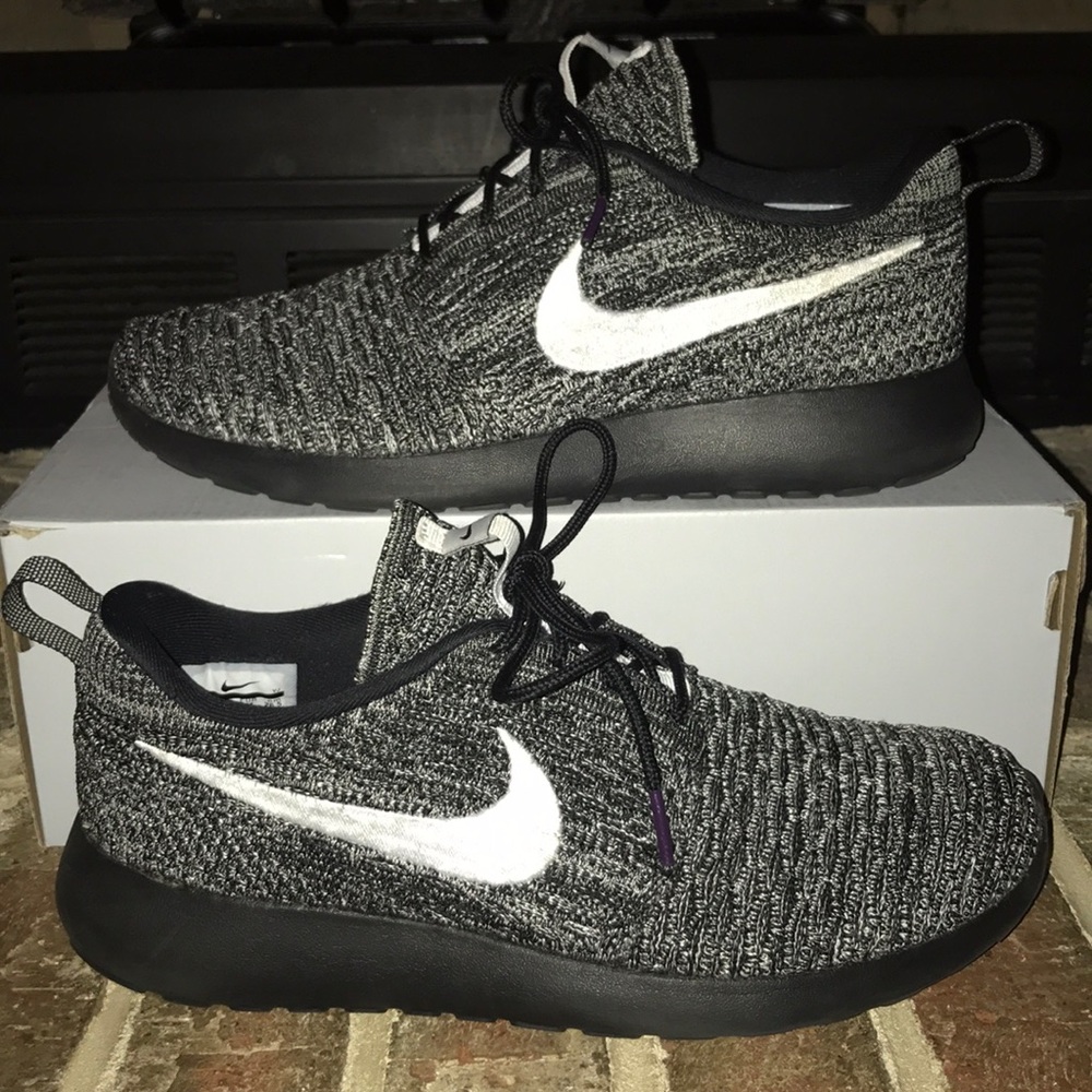 Nike Roshe 1 Snikers.